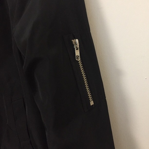 Boohoo Petite Bomber Jacket - Picture 2 of 4